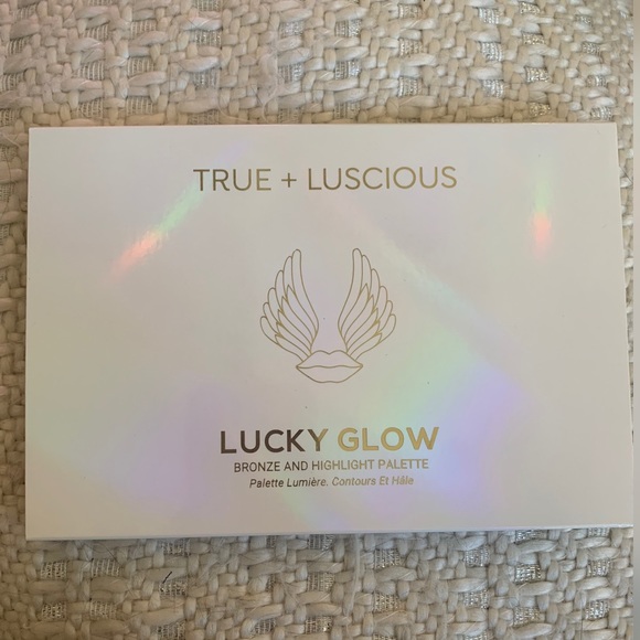 True + Luscious Lucky Glow - Picture 5 of 5